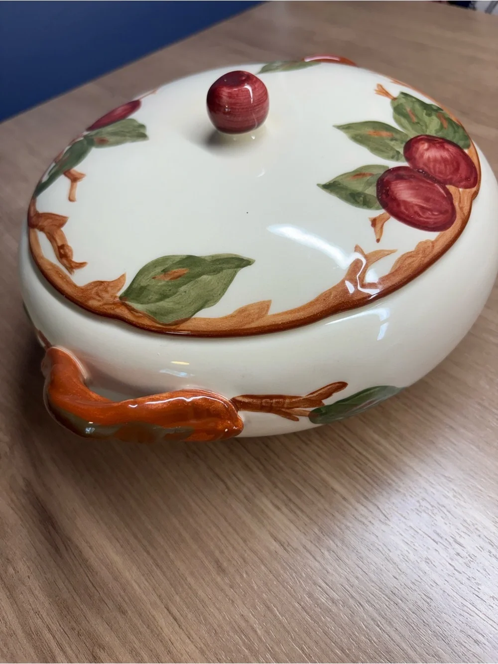 Vintage Franciscan Apple Covered Serving Dish